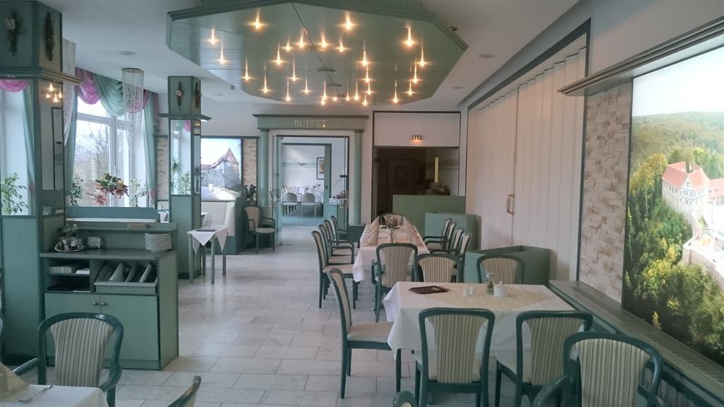 Hotel Reifenstein Kleinbartloff Esterno foto